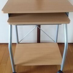 【パソコン】パソコン用デスク　リモートワーク用に！