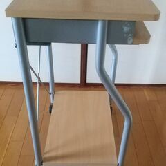 【パソコン】パソコン用デスク　リモートワーク用に！の画像