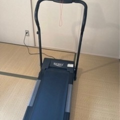 折りたたみ可能ランニングマシーン