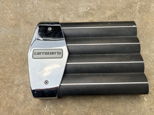 カロッツェリア　アンプ