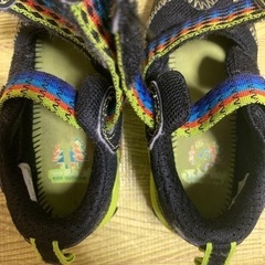 ニューバランス キッズ ベルトサンダル 14㌢の画像