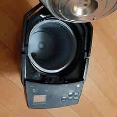 電気ポットの画像