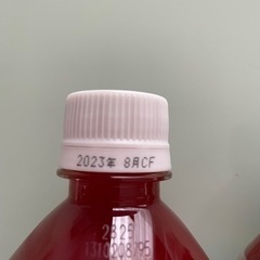 未開封　お取引き中カゴメトマトジュース2本、梅じそ2袋の画像