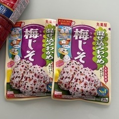 未開封　お取引き中カゴメトマトジュース2本、梅じそ2袋の画像