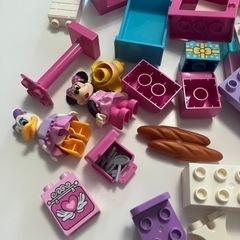 6月削除　レゴ　duplo  ミニーのお店の画像