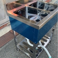 業務用 美品 2槽シンク 幅600×奥450×高さ800(mm) バックガード付き 厨房機材 キッチン 手洗い場 機器 店舗用品 大阪 2層シンク 大阪発の画像
