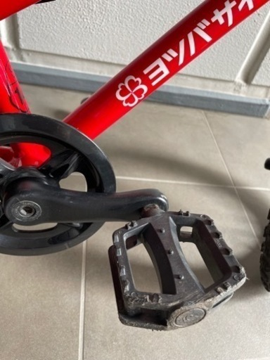 ヨツバサイクル　14インチ　ヒーローレッド