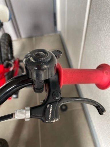 ヨツバサイクル　14インチ　ヒーローレッド