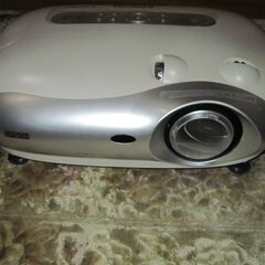 エプソンdreamio EMP-TW200