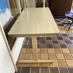 ウチダ　多目的テーブル　