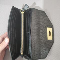 Chloe クロエ ロングウォレット  長財布 ブラック系 ゴールド【中古】【美品】の画像