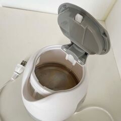 電気ケトル　KOM KTK-300 300ml 1リットルの画像