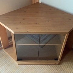 テレビ台の画像