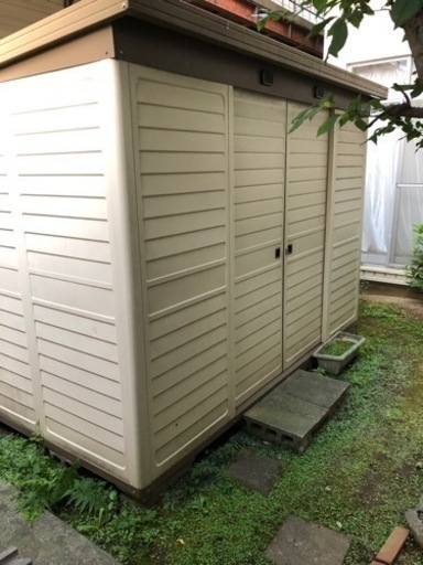 大きめスチール物置　受付終了