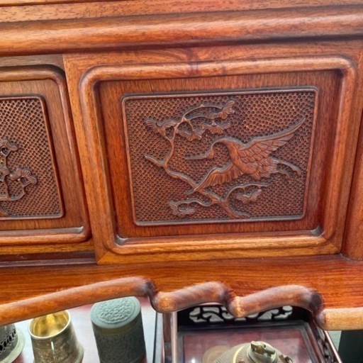 中古　飾り棚　重厚感