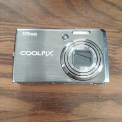 カメラ  Nikon クールピクスの画像