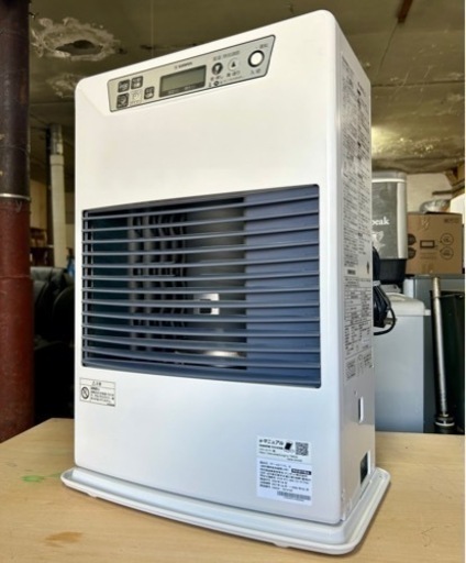 お引取り限定 美品 19年製 サンポット FF式石油ストーブ 温風暖房機 FF-4211TL S