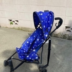 B型ベビーカーの画像