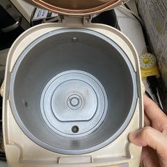 (取引中)HITACHI電気ポットの画像