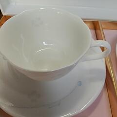【ペアカップセット　ティースプーン付】ノリタケ　クレージュの画像