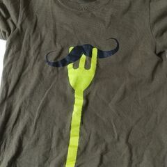 子供服　大人Ｓサイズの方にも　パーカー＆Ｔシャツ