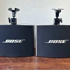 送料無料 美品 BOSE ボーズ 301V ダイレクト/リフレクティングスピーカーシステム 吊り金具付き