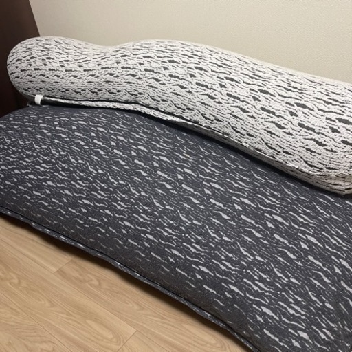 ヨギボー  背もたれにできる小ヨギボー 付