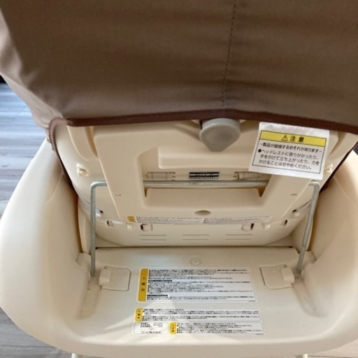 コンビ　電動バウンサー
