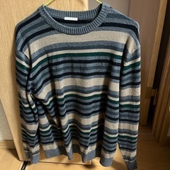g.u セーターMサイズ