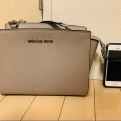 【超美品】マイケルコース　ショルダーバッグ　値下げ！！の画像