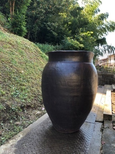 売却決まりました。古い陶器壺 つぼ 特大約85cm 信楽 唐津 古民家 古道具 傘立てインテリア 店舗 ガーデン 壷焼