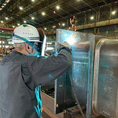 鉄骨鍛冶工、玉掛工、機械工、天井クレーン、大型車、トレーラー、フ...