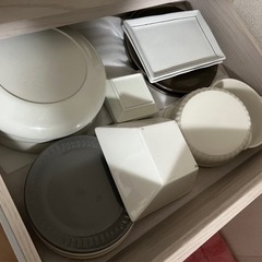 食器棚の画像