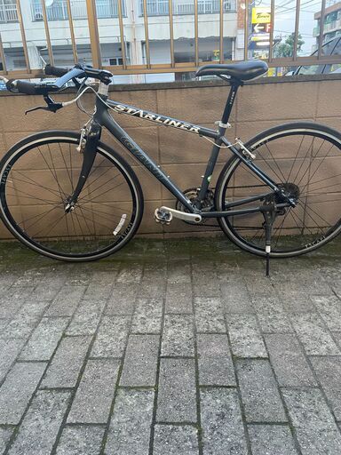 リサイクルショップどりーむ荒田店　No784 エコNo16475X クロスバイク　GIANT　ESCAPE　カスタム　TTハンドル　ギア切り替え３×７