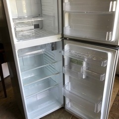 福岡市内配送無料 シャープ SHARP SJ-23W-N [冷蔵庫 （228L・右開き