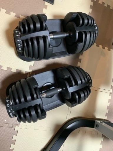 ダンベル　2つセット　MOJEER 2.5kg〜24kg
