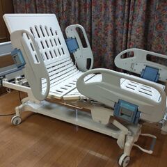 無料　介護ベッド　電動３モーター　パラマウント　１月１９日引取限定