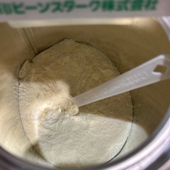 無料　引取希望　すこやか　粉ミルク缶　残5割の画像