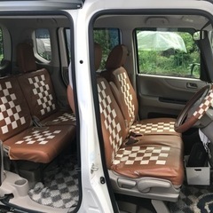 譲渡予定者決まりました、綺麗です。nbox+訂正。ヘッドライトLEDです。電動ウィンチ付きで車椅子積めます。普段は普通に4人乗り、荷物が多い時は軽バン的にも使えます。使い勝手良いです。の画像