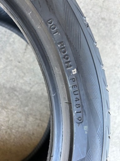 245/40R19  ADVANスポーツV105  2本 275/35R19  ADVANスポーツ V105  2本