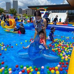 夏の長期イベントスタッフ！交通費支給あり！週2～3日からOK！未経験OK！の画像