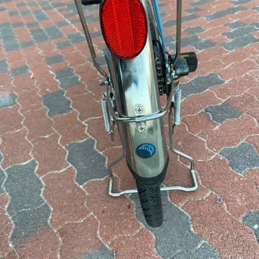 電動アシスト自転車?　バッテリー充電器付き