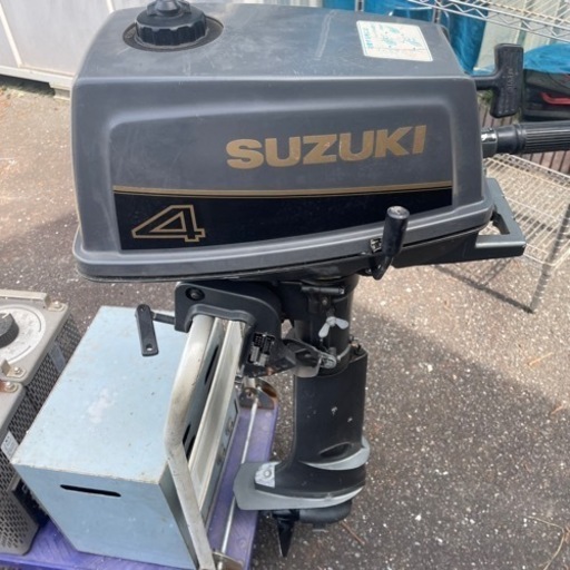 スズキ 小型船舶用船外機 4DT4 4ps/5000RPM