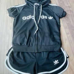 adidas 韓国服