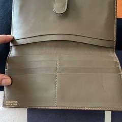 バレンチノ長財布の画像