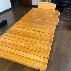 折りたたみ式ベットの画像