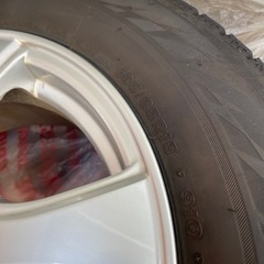 1シーズン使用　スタッドレスタイヤ　195/65R15の画像