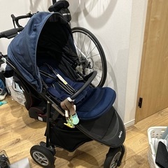 アップリカ　3輪　ベビーカー