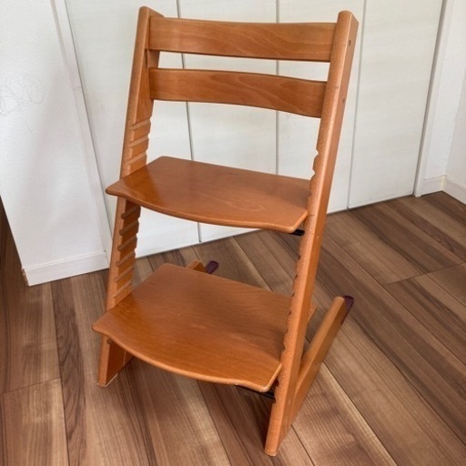 7/17お取引き限定！［STOKKE］ストッケ　廃盤カラー　チェリー色