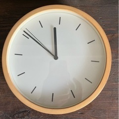 無印良品　壁に付けられる家具棚　ほぼ無傷　時計の画像